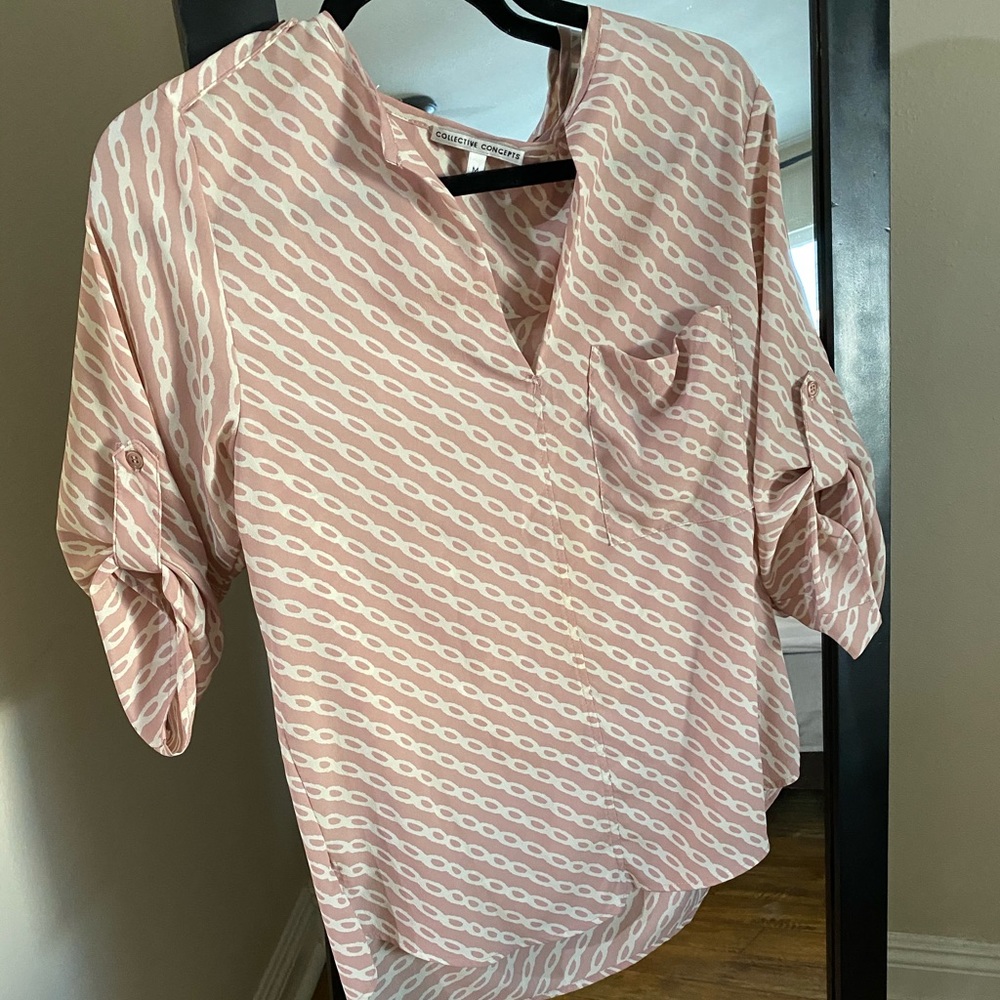 Blouse with pocket